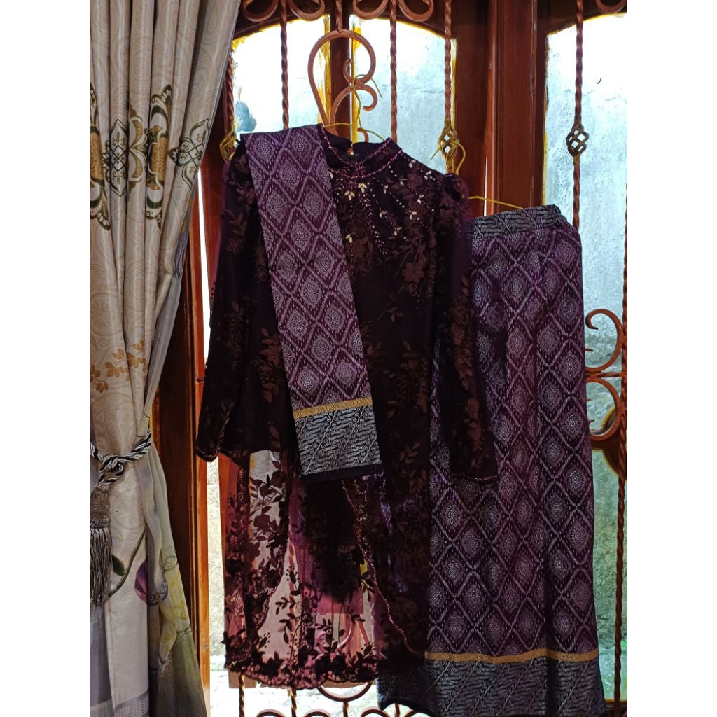 [Preloved] Kebaya wisuda / Kebaya modern