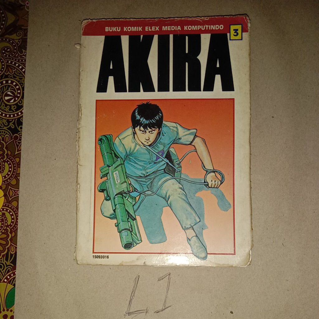 BUKU KOMIK AKIRA NOMOR 3
