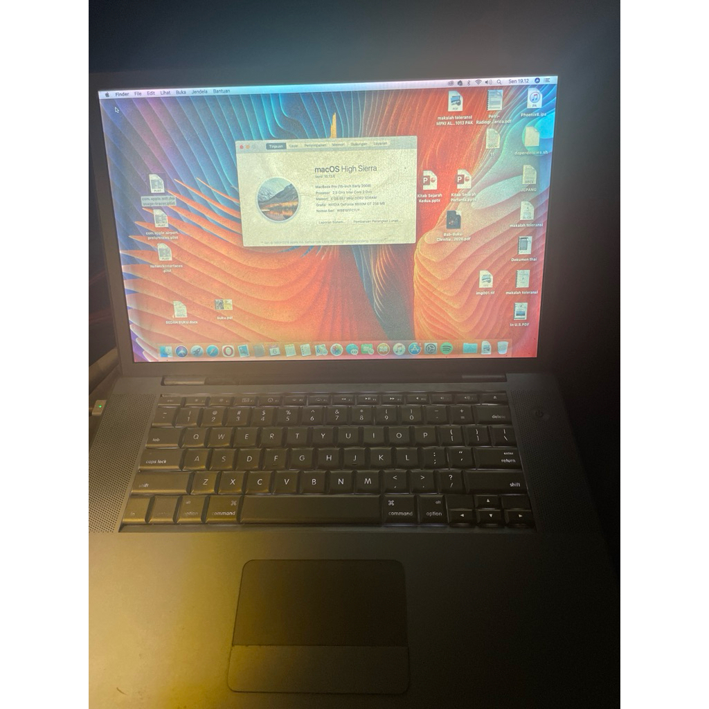 Macbook pro 2008 awal 15 inchi Core 2 Duo 4/160Gb