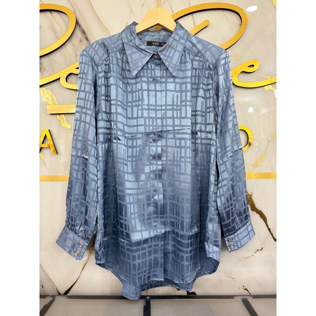 Murah bangat Atasan kemeja wanita bahan silky import premium