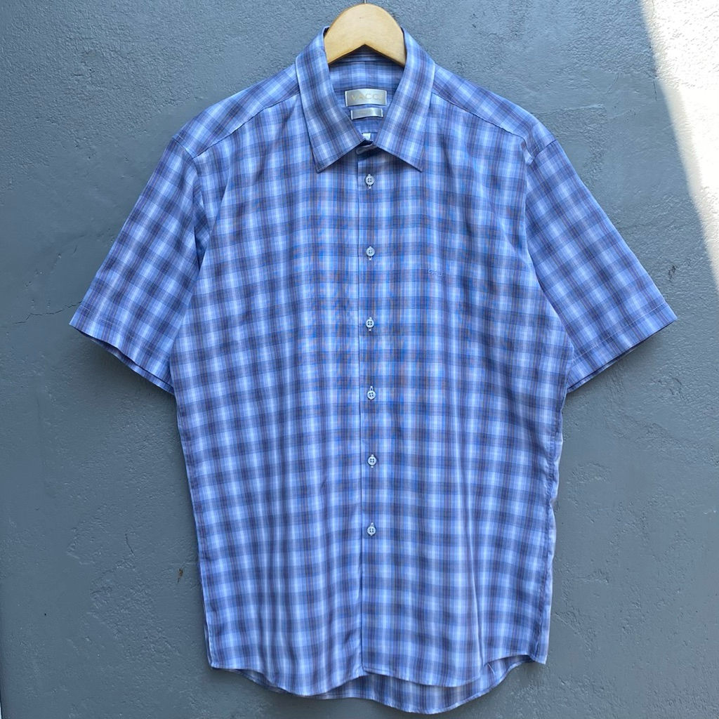 kemeja lengan pendek vacci mirip veterano y2k bukan uniqlo bbk1