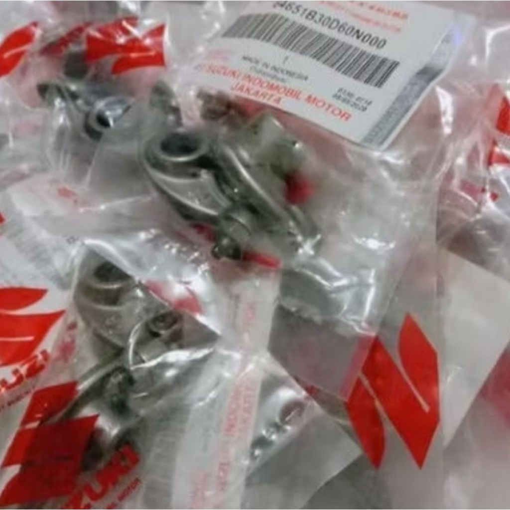 PLATUK KLEP+BAUT MOTOR SMASH LAMA/SHOGUN SUZUKI