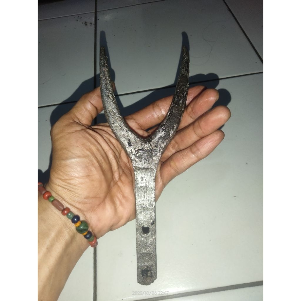 Pusaka Sepuh Tindih DwiSulaKabudhan Temuan Sungai Langka Murah K76