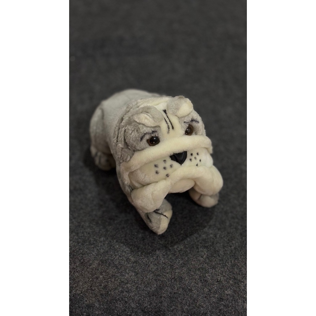 Boneka Anjing Bulldog Premium – Plush Toy Bulldog Lembut & Gemas / Hadiah Anak / Dekorasi Kamar