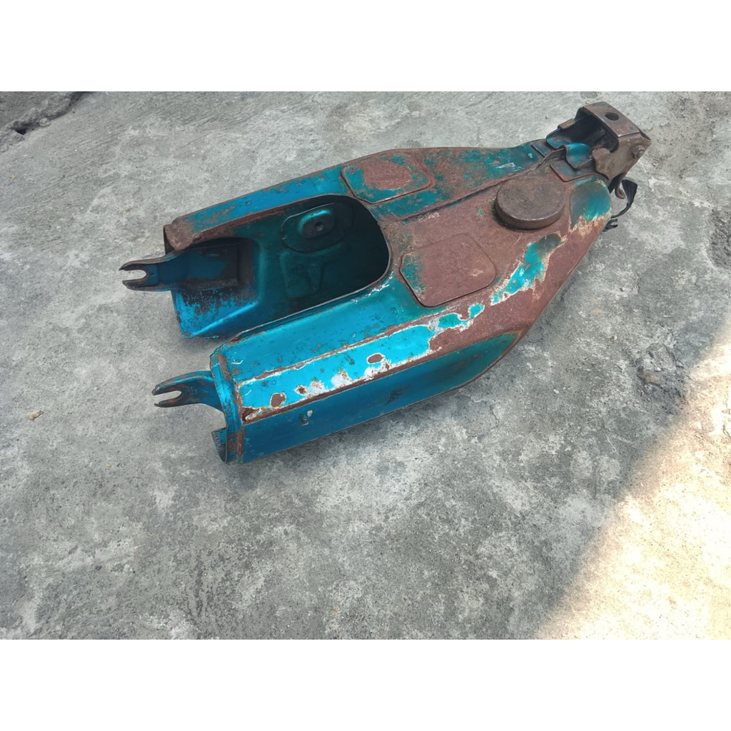 Tangki Bensin Yamaha V75, Yamaha V80 Original Second