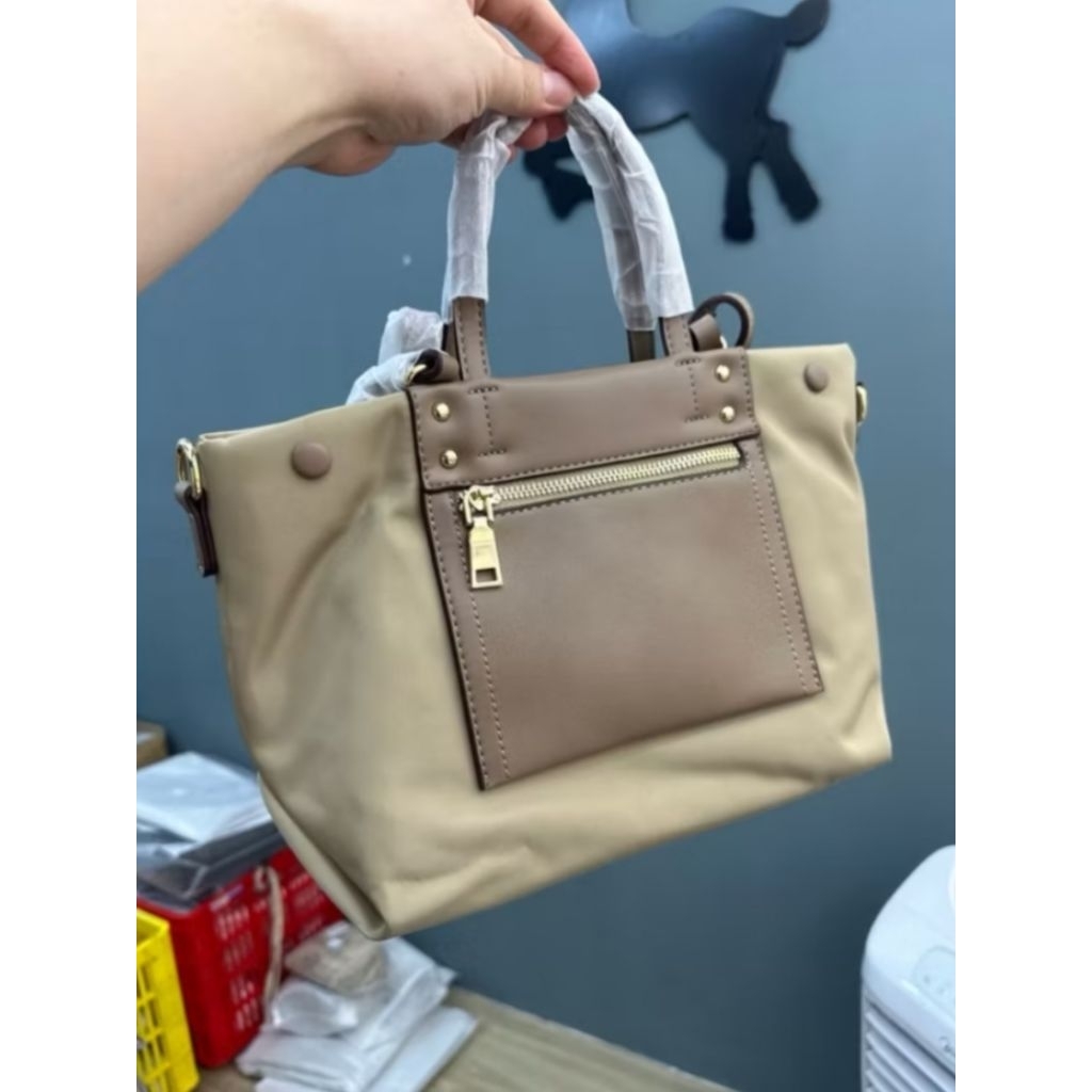 Eksklusif Madelyn #dublyn #regent #kensington #mandalika