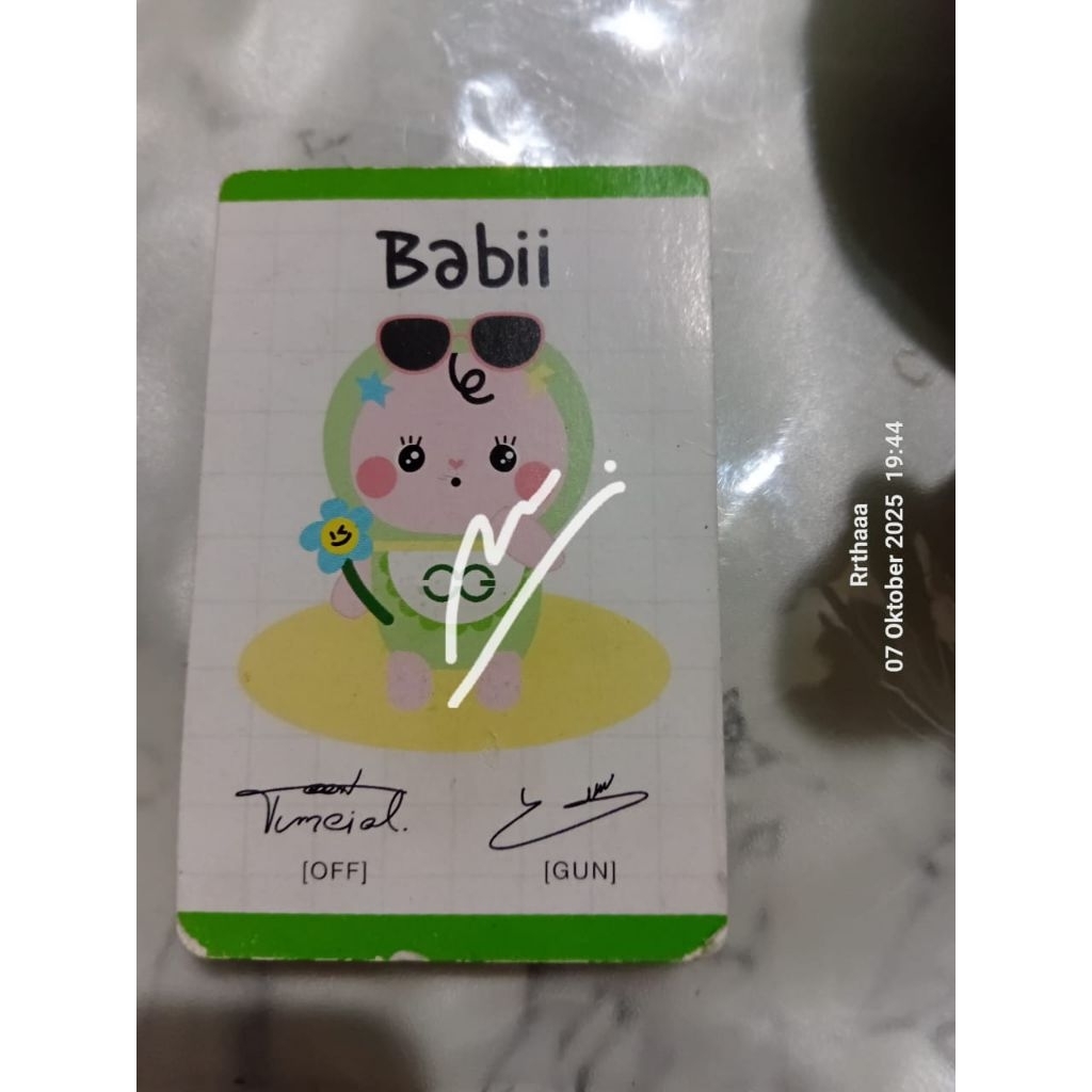 gantungan kunci babii blommy