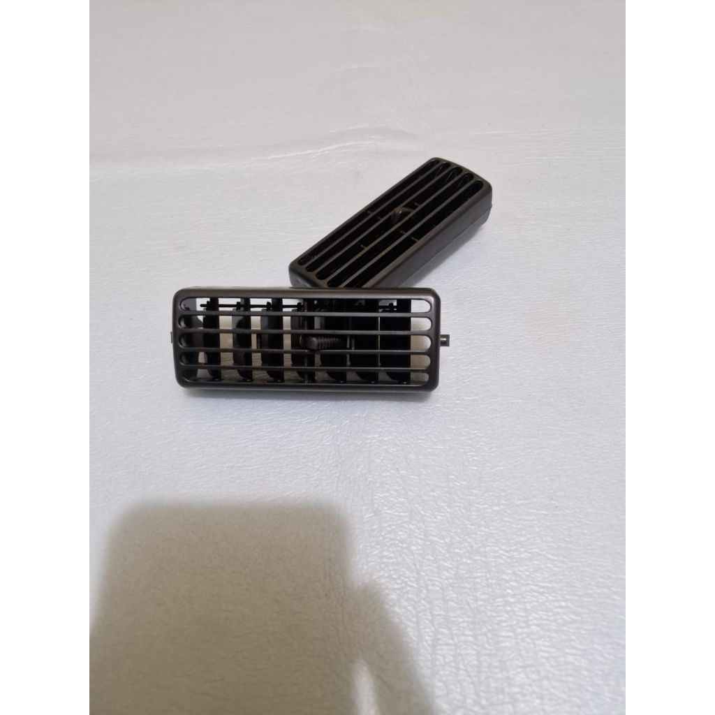 Kisi Kisi Ac Honda Brio / Mobilio (Black)