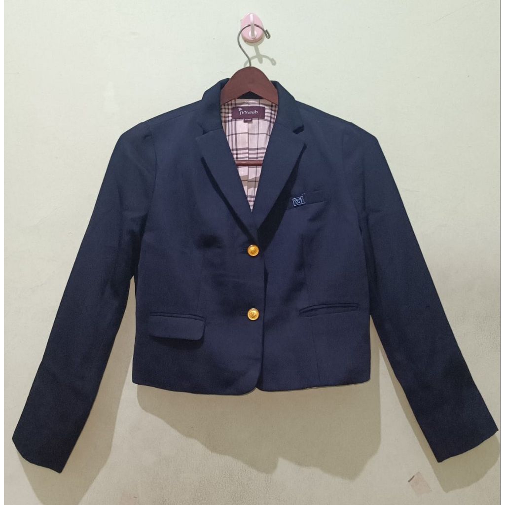 PRELOVED IVY CLUB Blazer Seragam Sekolah Crop Slimfit Wanita Dark Navy LD 84