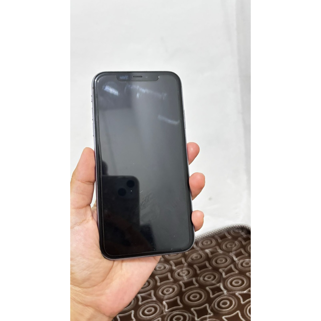 ip 11 64gb inter smartfren only