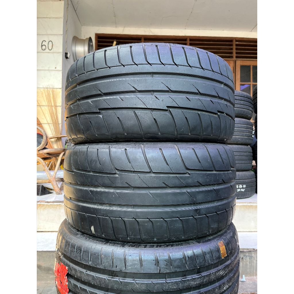 Ban GT Radial Champiro SX2 265 35 r18 2Pcs