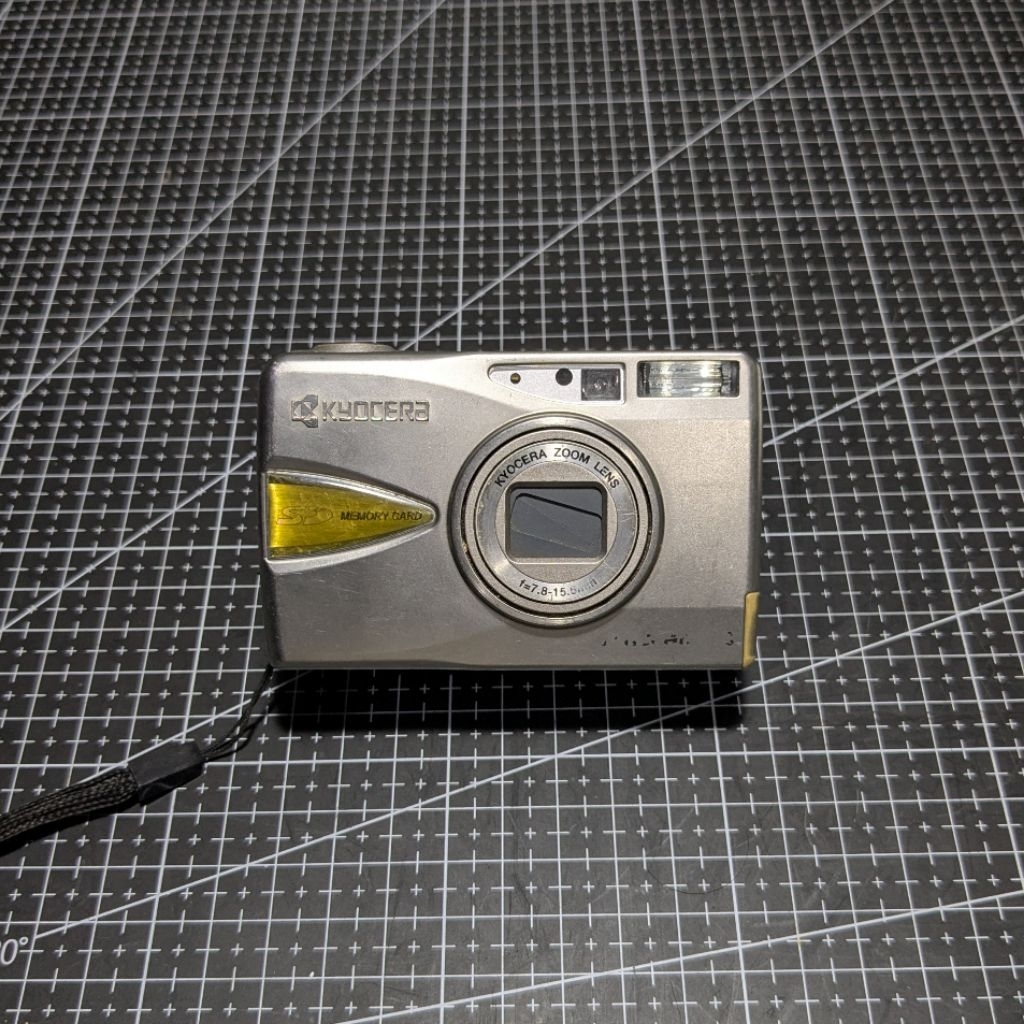 Digicam Kyocera Finecam S3 MINUS