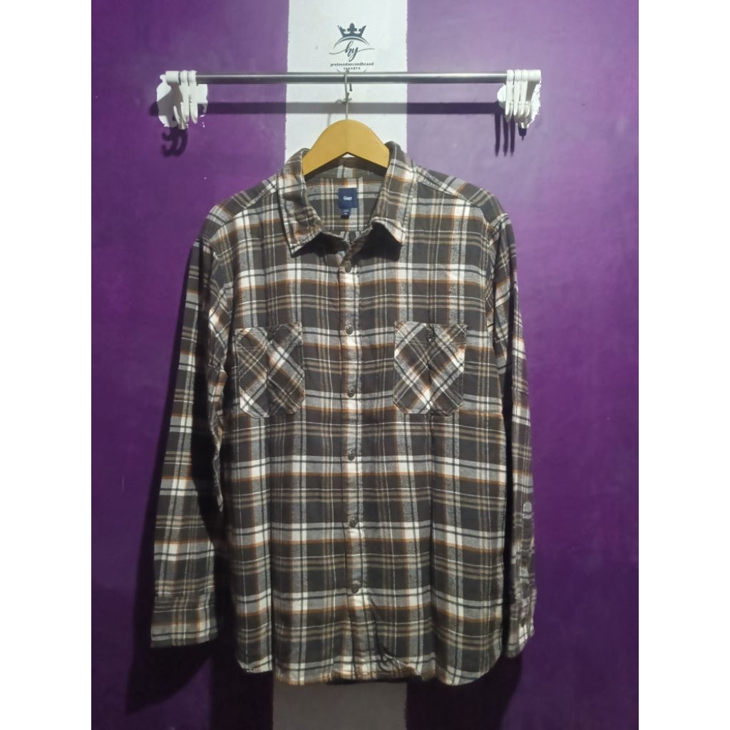 kemeja unisex l flanel GAP original second