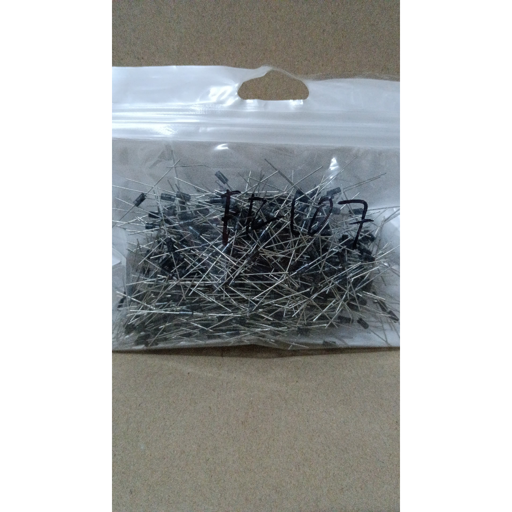 7852 dioda diode dip fast cepat 1a 1ampere 1 ampere 1000v fr107 fr 107
