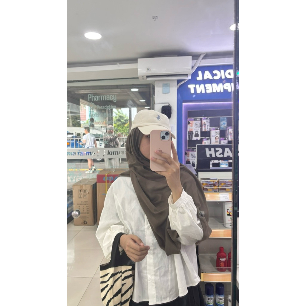 Preloved topi polo