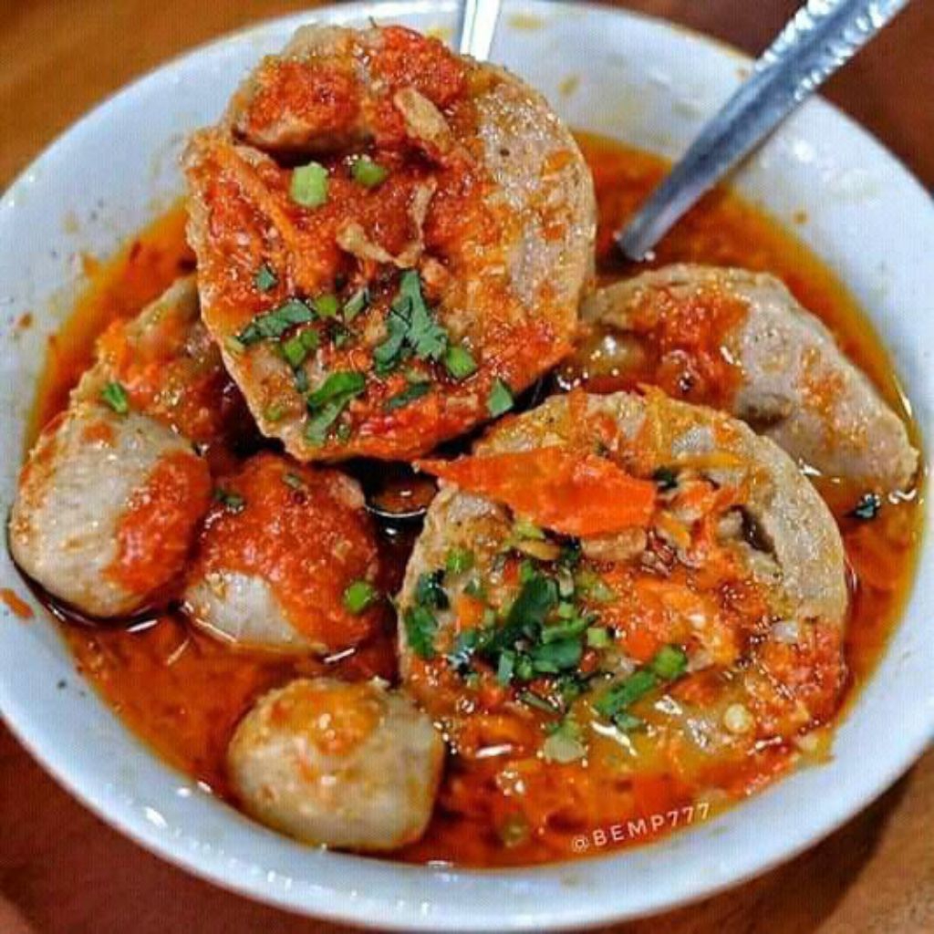 bakso sapi asli premium isi daging cincang ukuran sedang