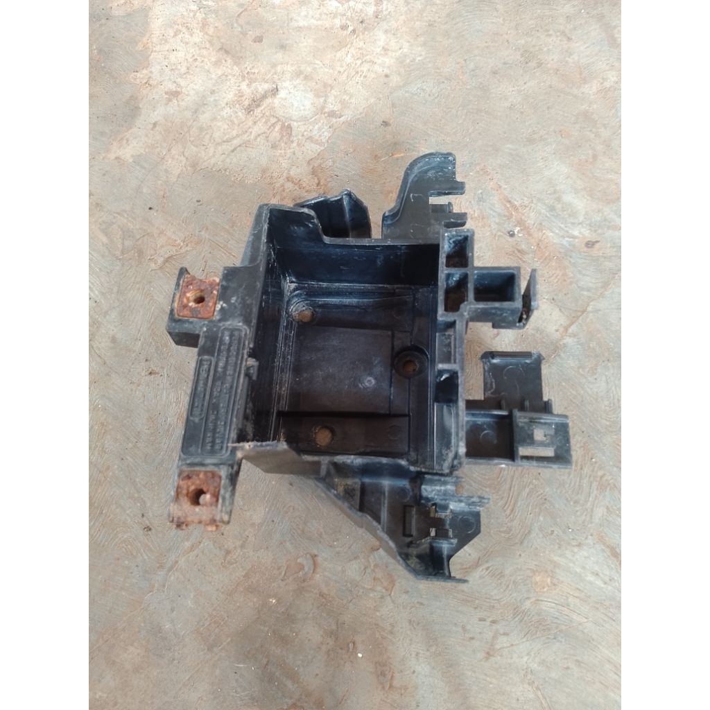 Box Tempat aki Honda VERZA Original Second