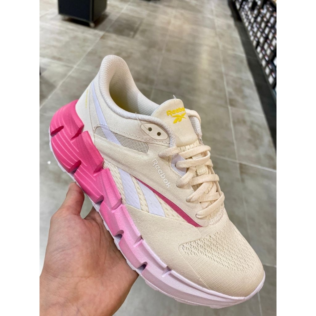 Reebok zig dynamica for women original