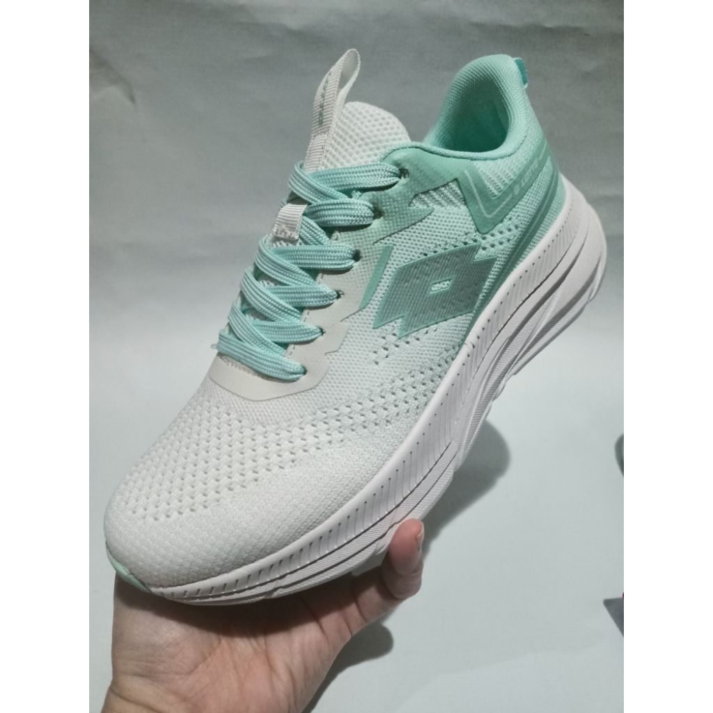 Sepatu Lari Wanita Lotto Eraste. Green