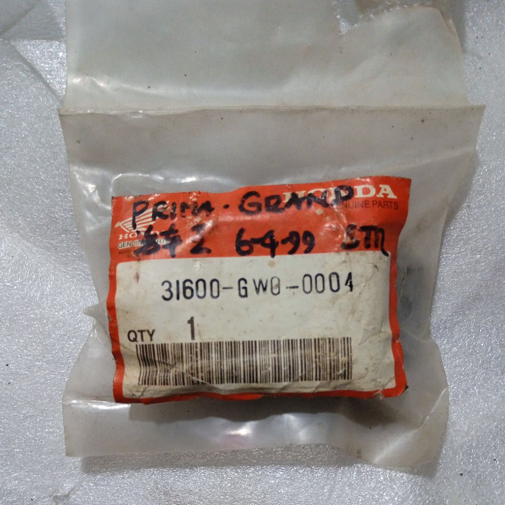 31600-GWO-0004 original import Made in Japan AHM Astra Honda motor HGP genuine part NOS kiprok regul