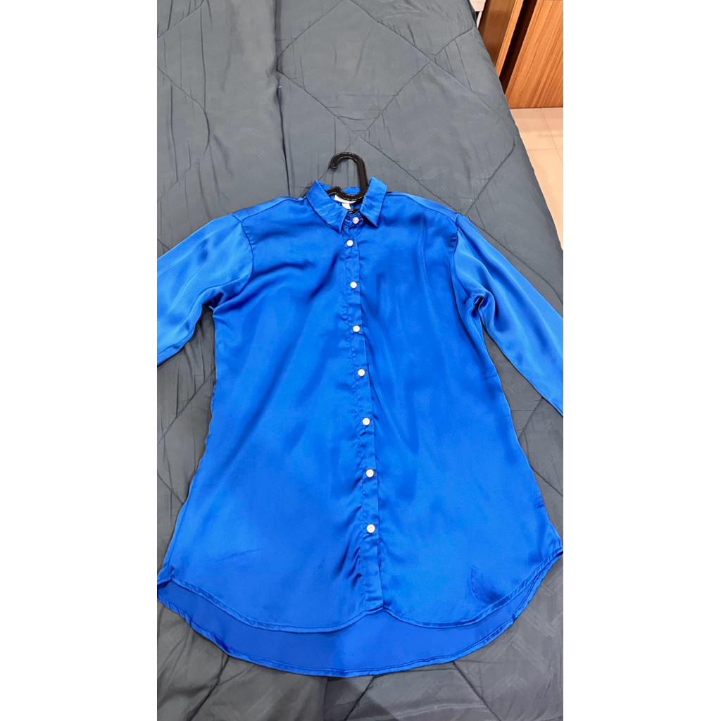 Kemeja satin H&M size M