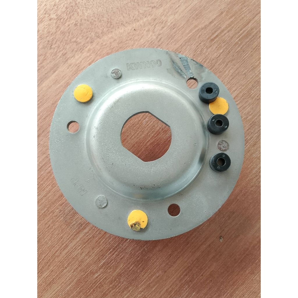 Dudukan Kampas Ganda-Karet Ganda Kode-KWN Vario 125esp(2015-2018)Vario150(2015-2018)PCX 150(2012-201