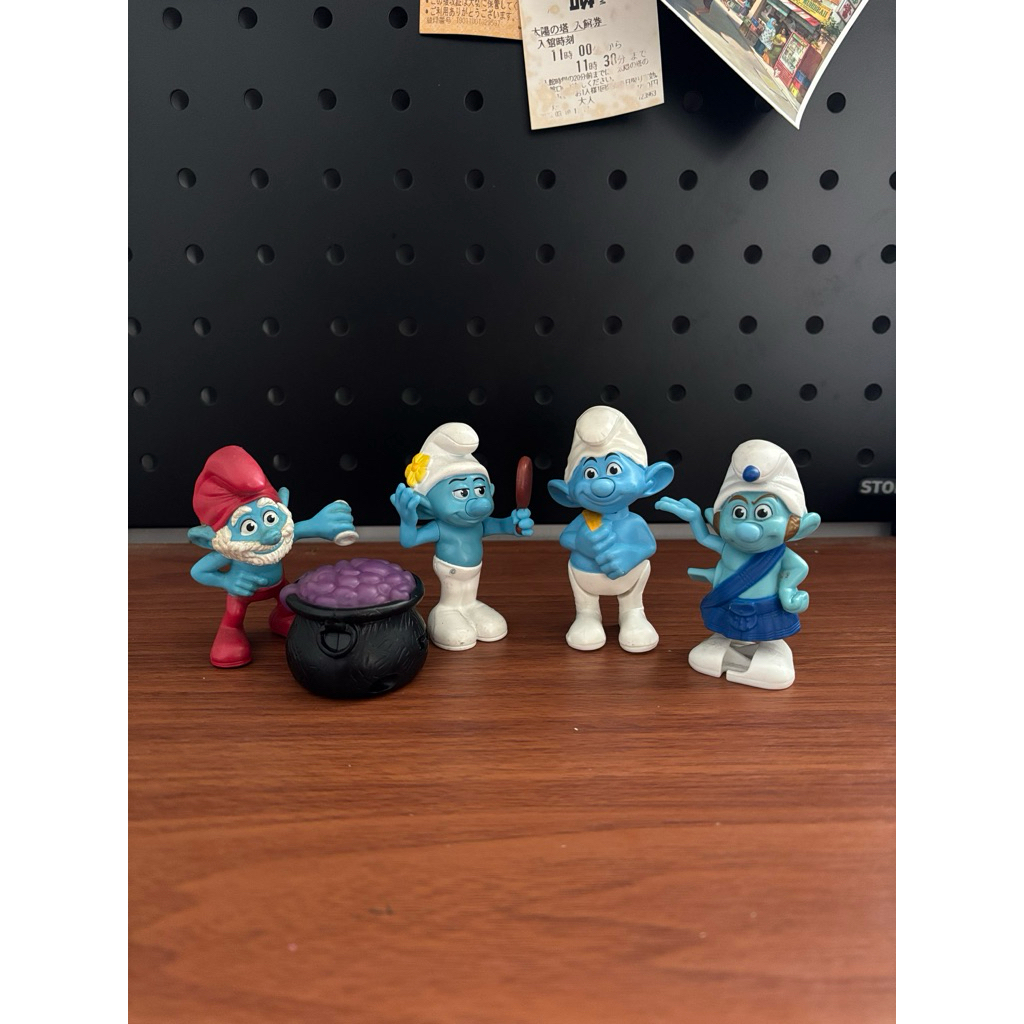 Happy Meals Smurf Set Mainan Preloved