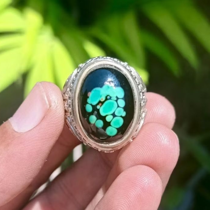 Cincin Batu Pirus Hubei