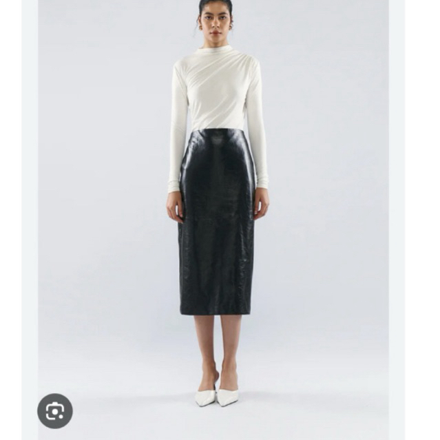 Preloved Duma official Harmel skirt size 2