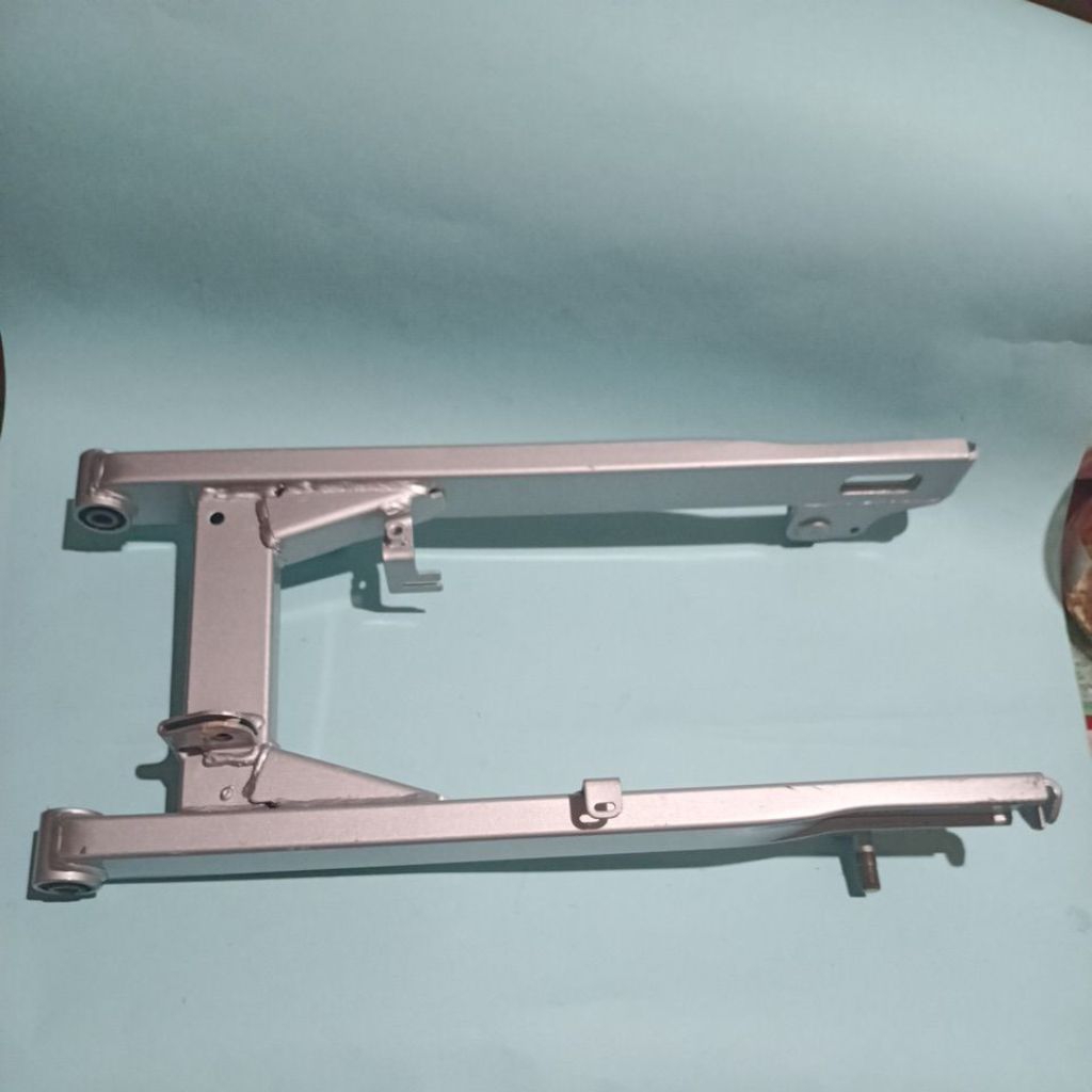 swing arm Supra x lama sasis Supra x old original Honda AHM 52100-KEV-880FMS