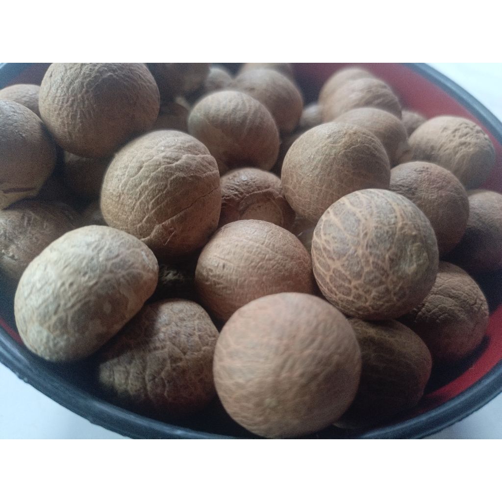 Buah Pinang Bulat Kering 1KG