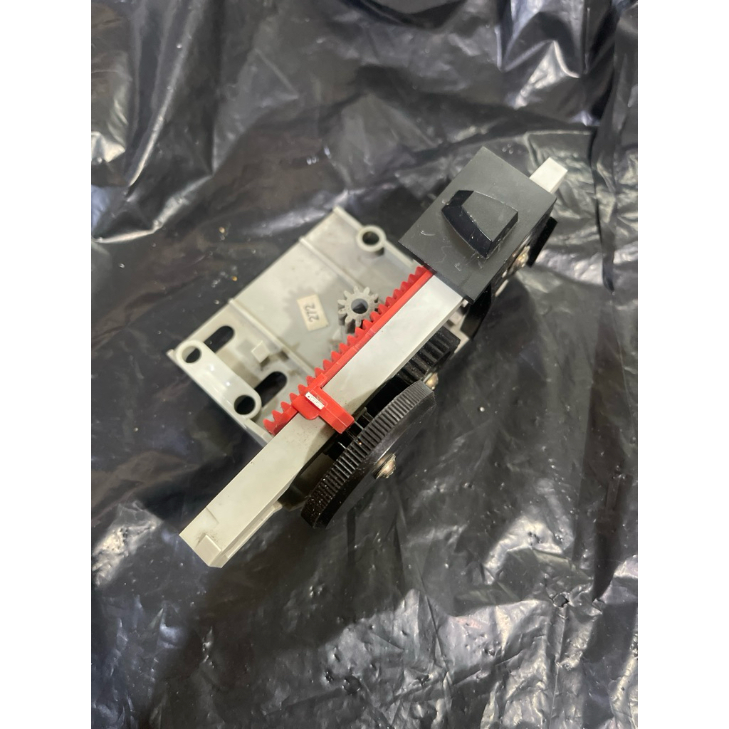 Putaran Gelombang & Knop Selektor Radio POLYTRON GD512BR Original Cabutan