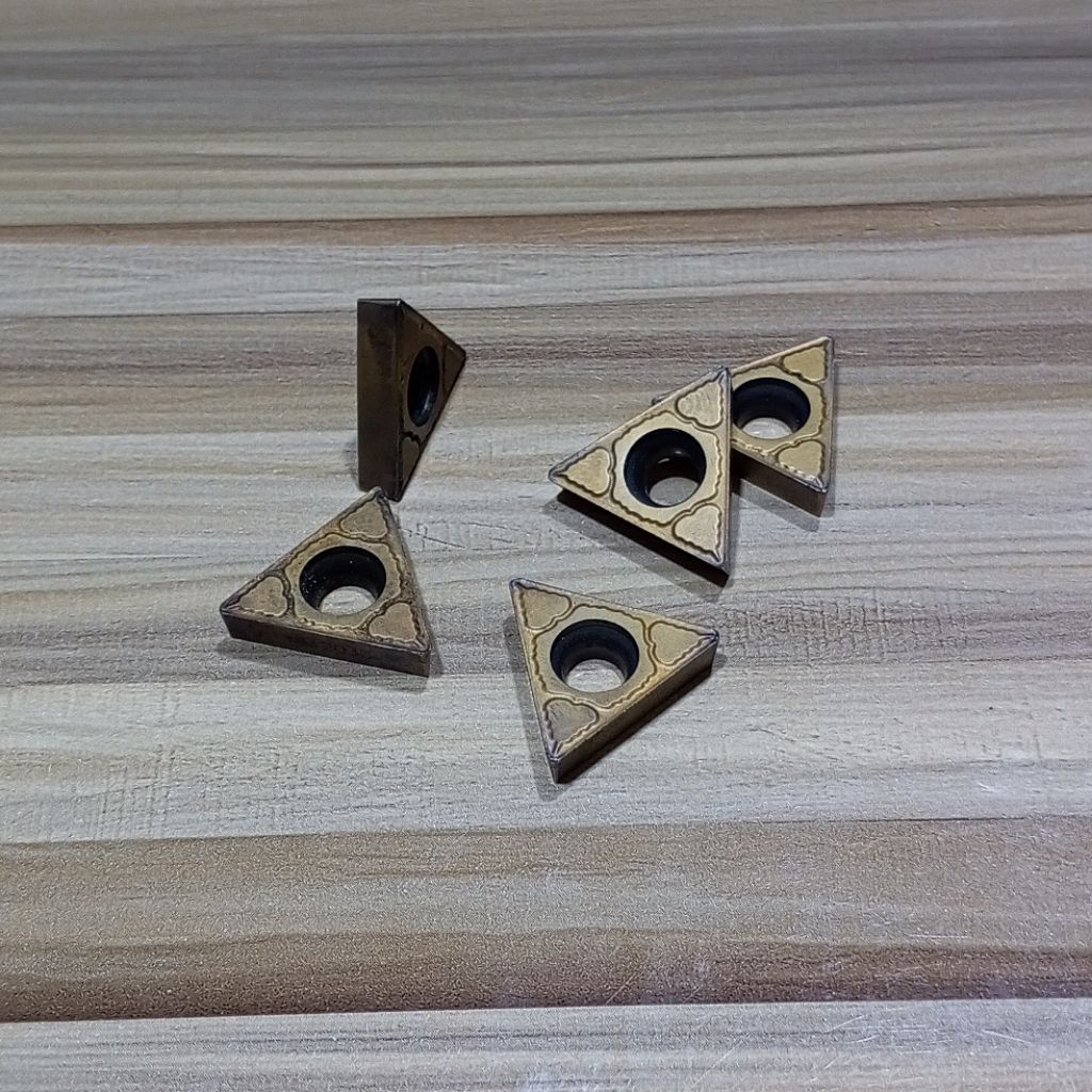 Insert TCMT22 Carbide Pahat Bubut TCMT 22 Bekas Mulus