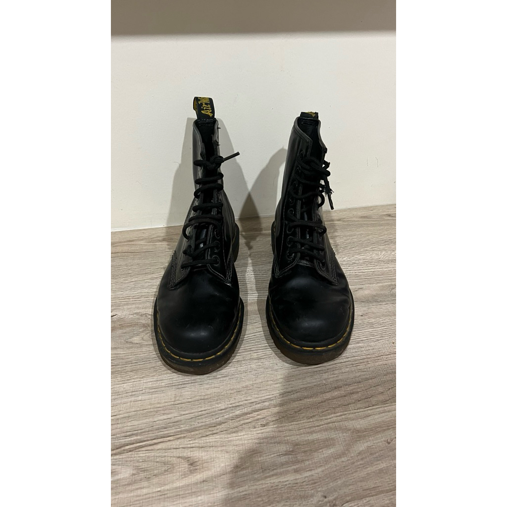 dr martens boots