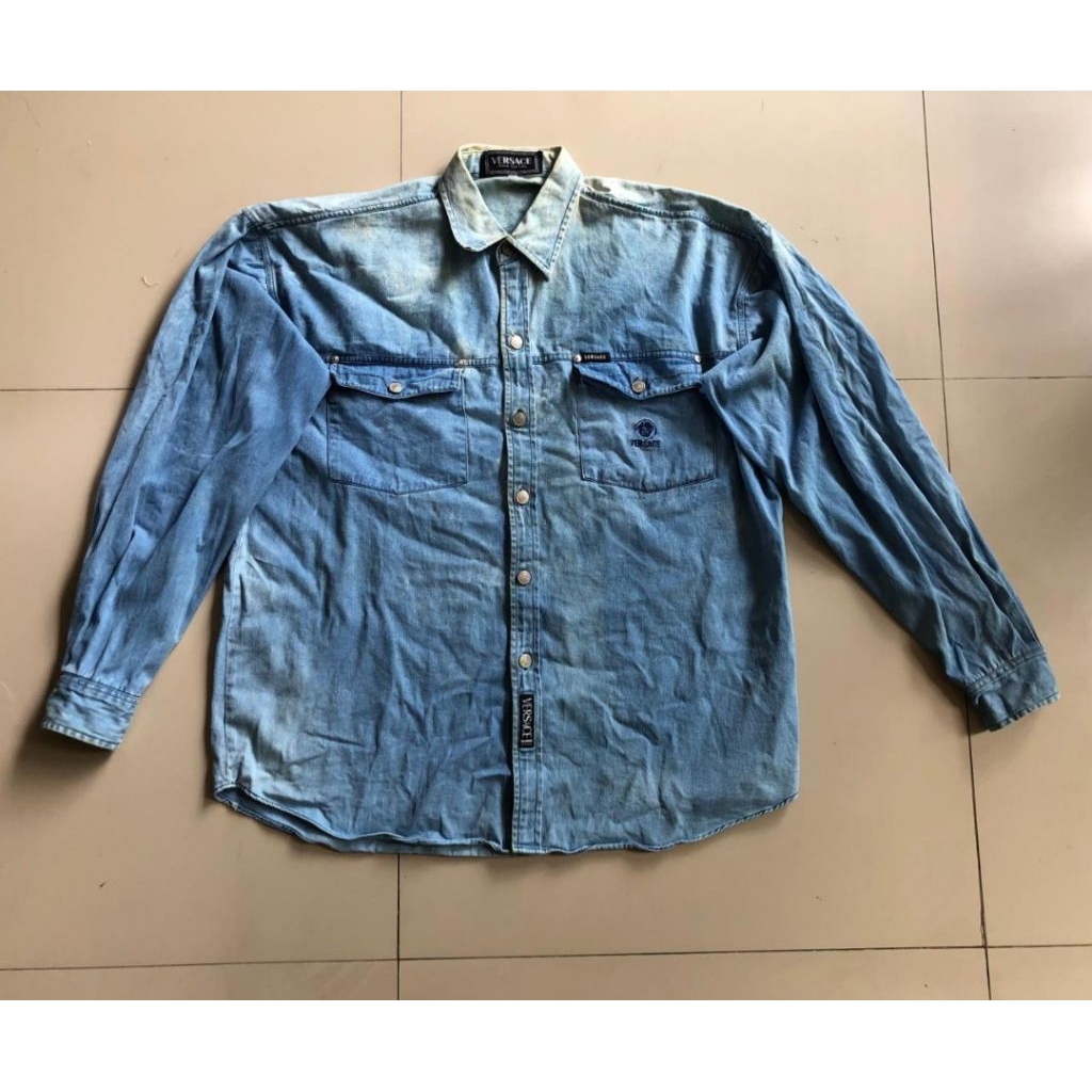 kemeja versace pria