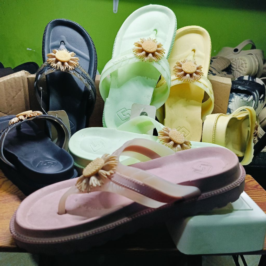 Gosome japit bunga matahari