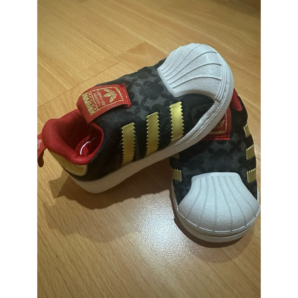 Sepatu second anak/preloved adidas hitam original
