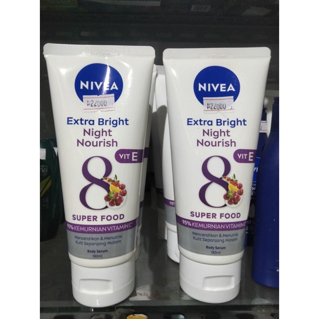 Nivea Handbody Extra bright night nourish 180ml