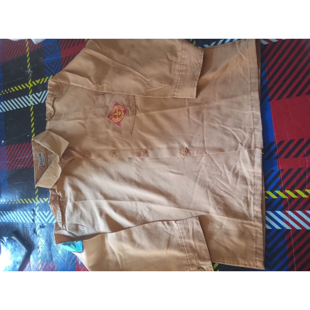 seragam sekolah Pramuka sd kelas 1
