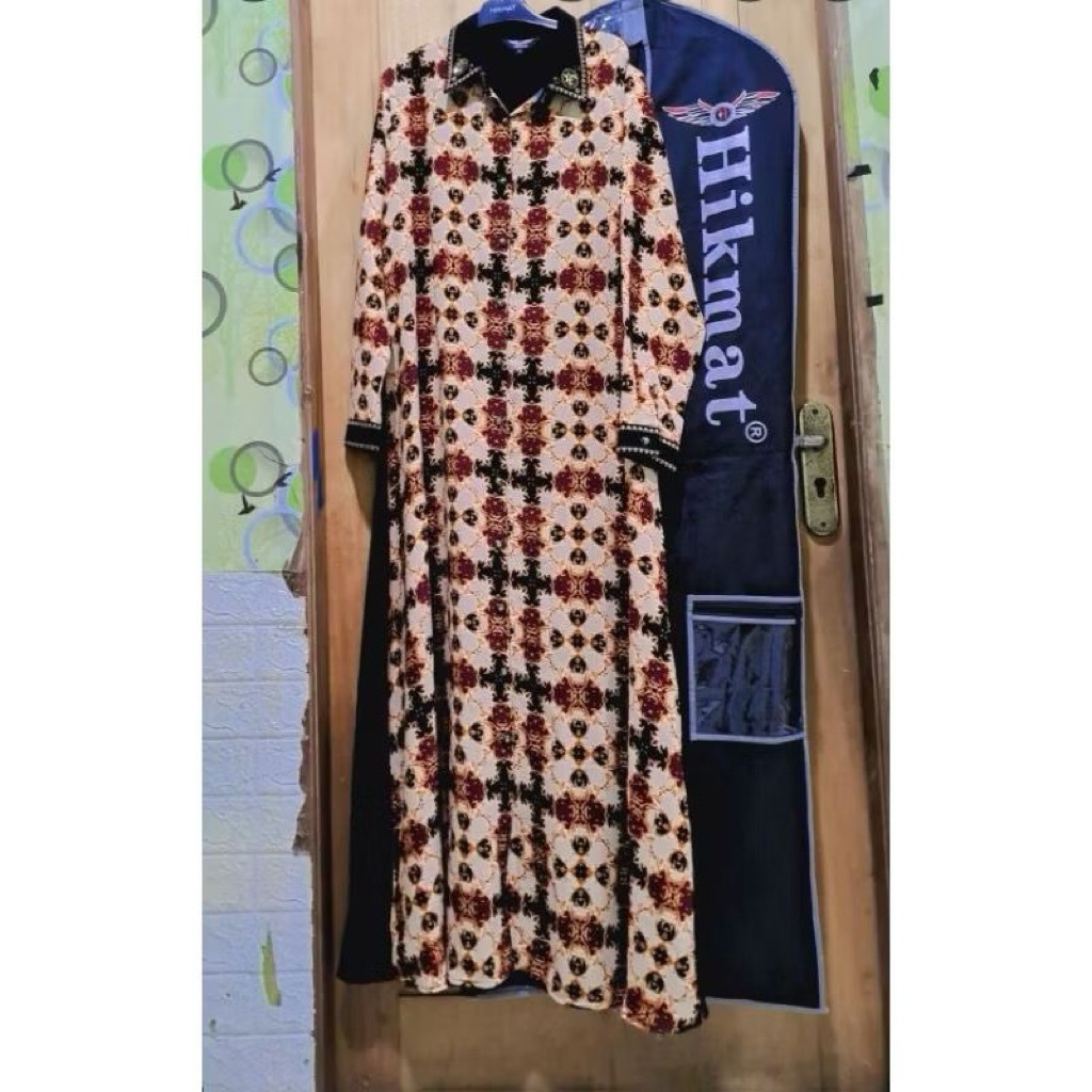 Preloved Abaya Hikmat