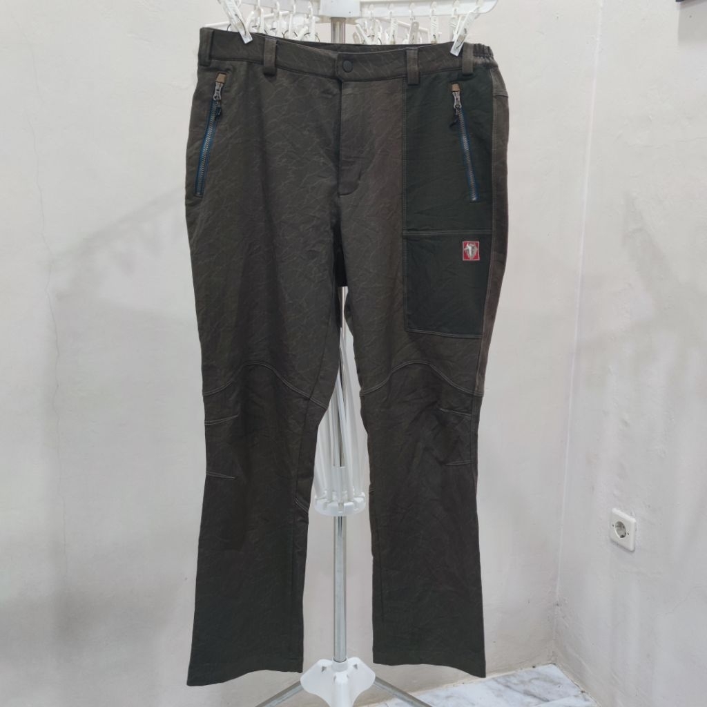 Celana Outdoor Black Yak (BlackYak size 32-34) FREE  Ikat pinggang outdoor BRAND 