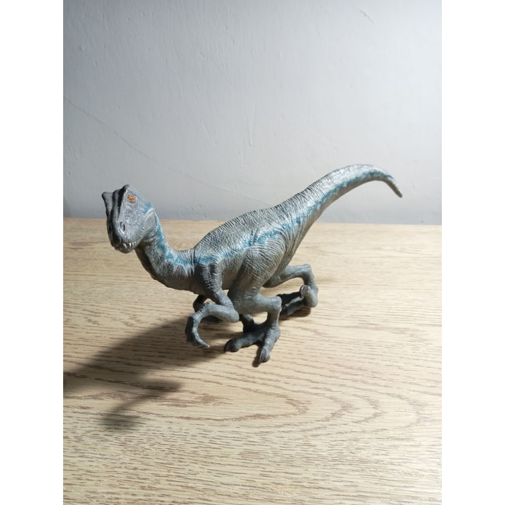 [ NETT ] RECUR Velociraptor ' Blue ' Figure