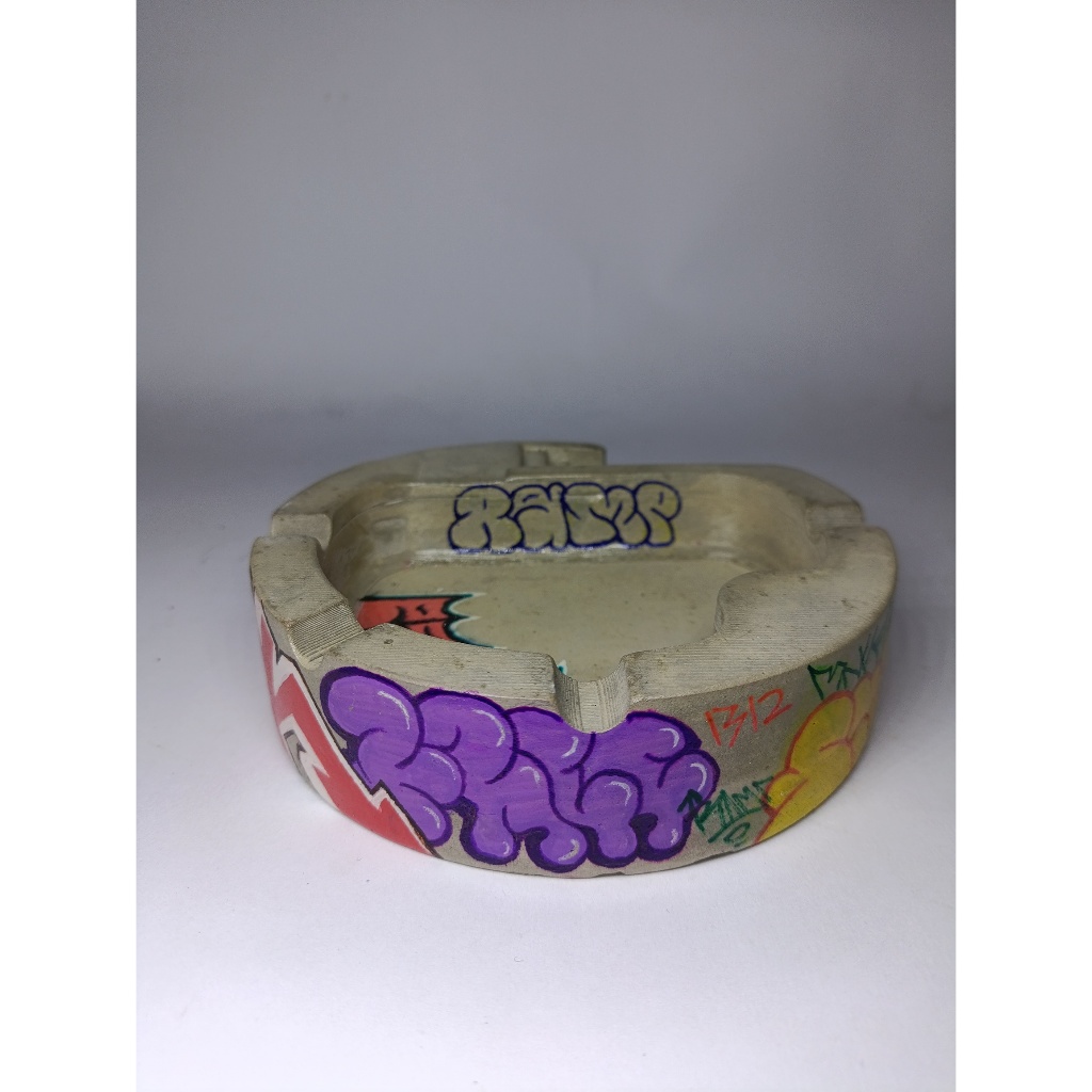 ASBAK/ASHTRAY SKATEPARK GRAFFITI