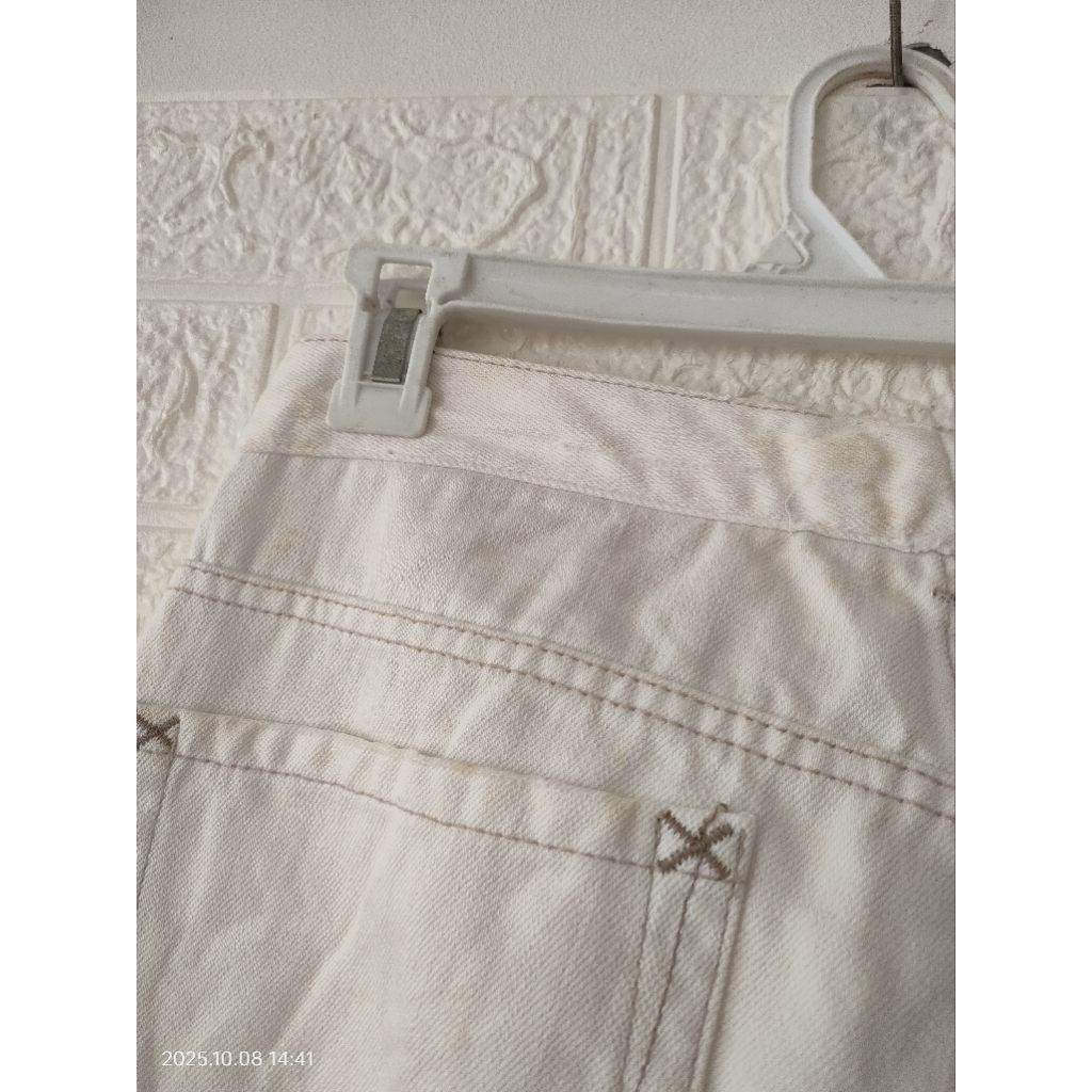 celana putih chinos bgs tebal