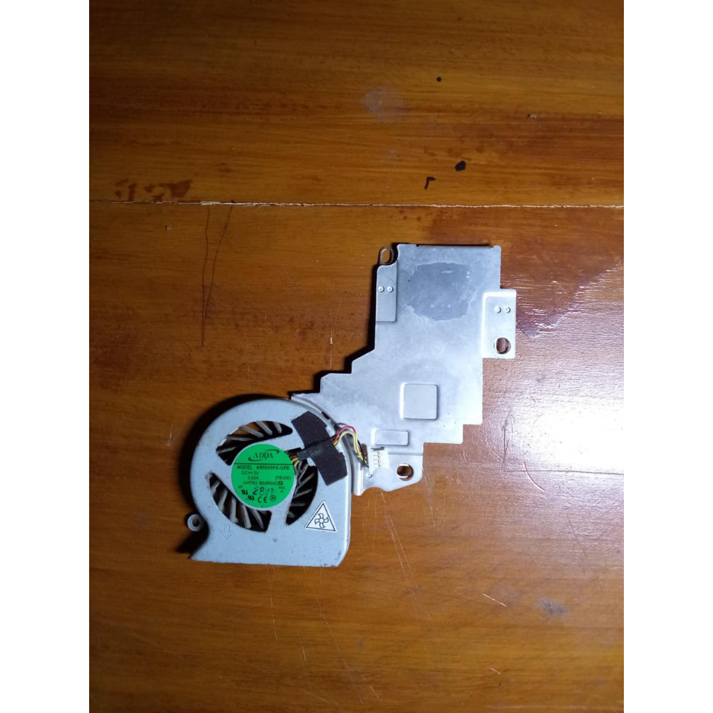 FAN LAPTOP TOSHIBA NB520