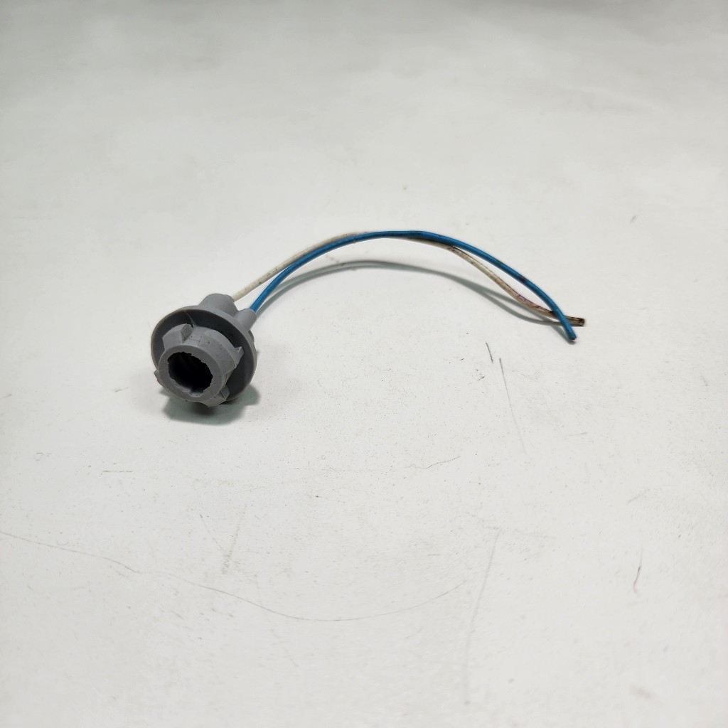 Socket Soket Fitting Lampu Sen Sein Senja T10 T13 T15 - Mobil Motor
