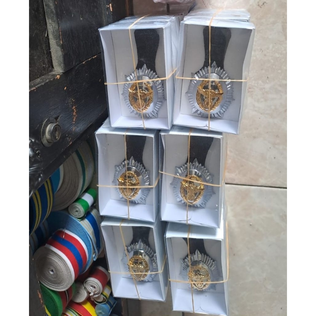 TANDA JABATAN PENERBAD LUX DANKI MAYOR LETKOL