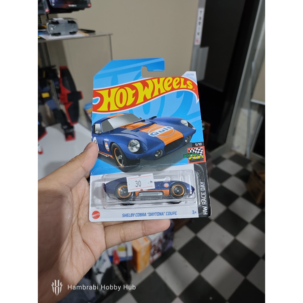 Hot Wheels Basic Real Car