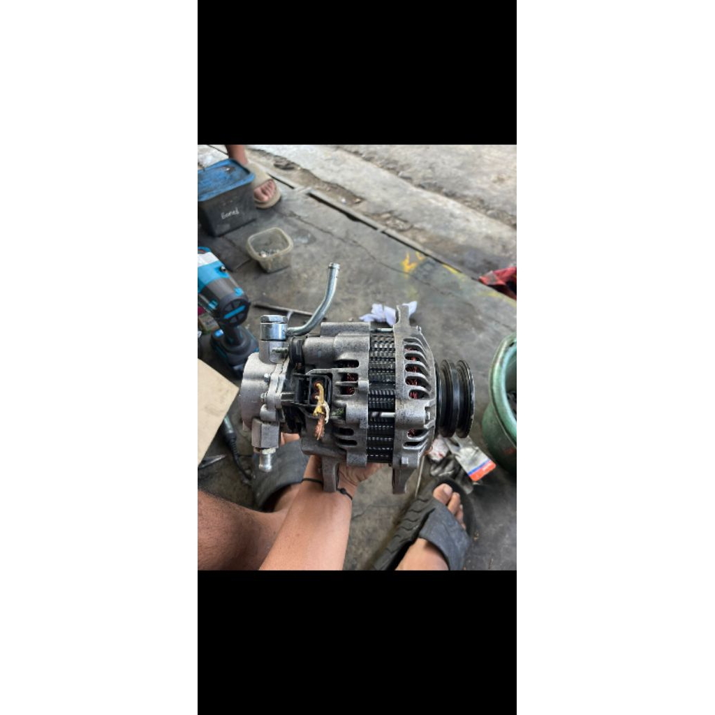 alternator L300