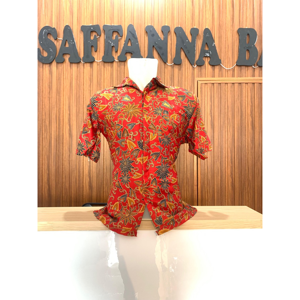Batik Pria Lengan Pendek Silk Semi Sutra Merah